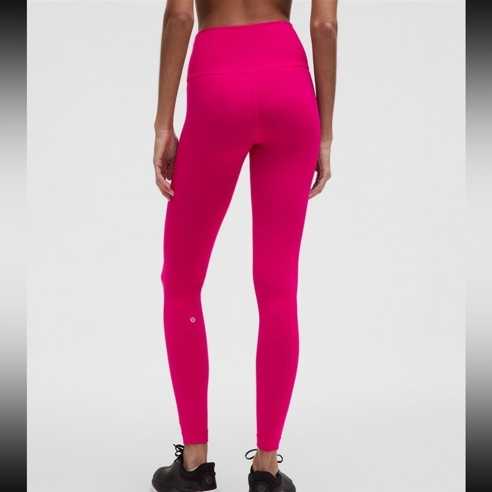 Lululemon Wunder Train High-Rise
Tight 28" - Picture 3 of 6